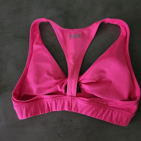 PINK Ultimate Twist Front Sports Bra - Picture 2 of 4